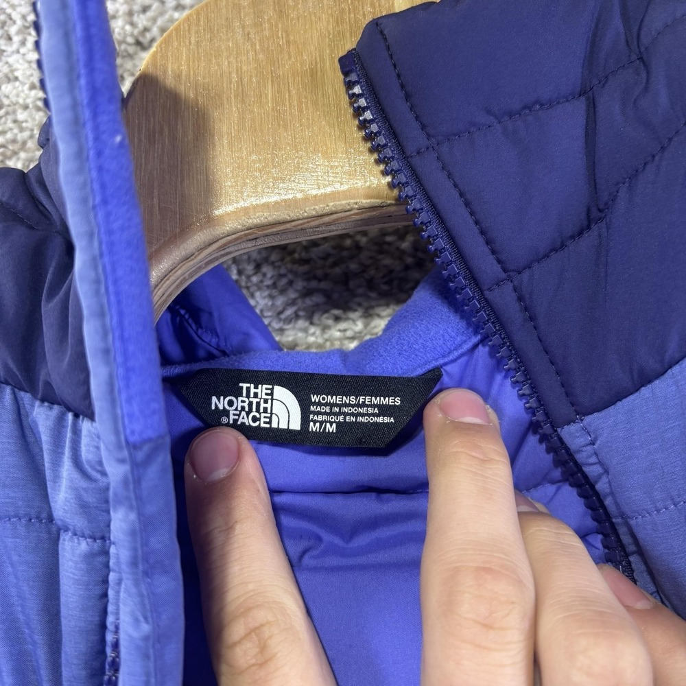 The North Face Jacket Womens Medium Blue Hooded Quilted Puffer Full Zip Warm - Picture 8 of 10